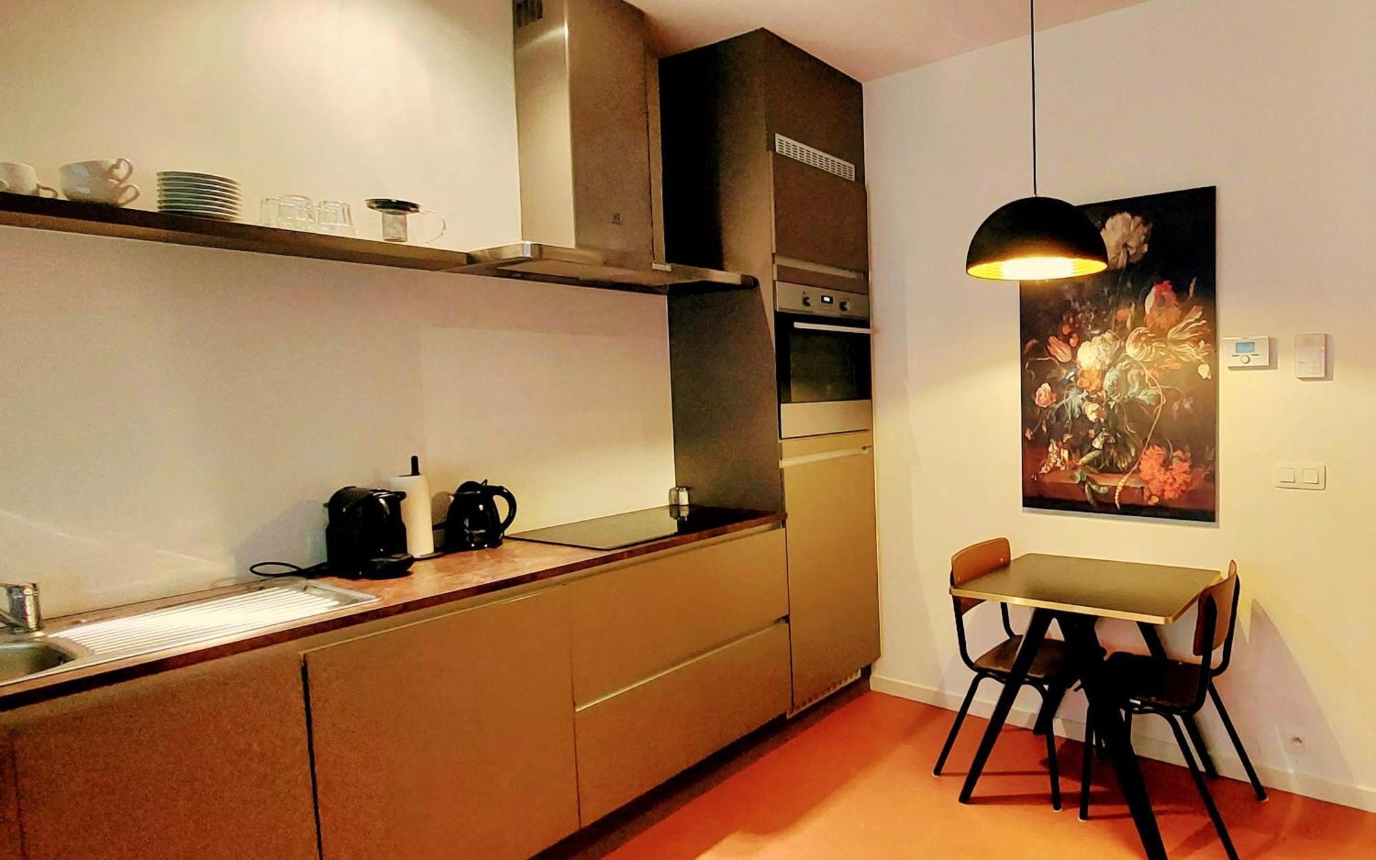 Urban Condo - Peacefull And Cozy Spot In Historical Center 安特卫普 外观 照片